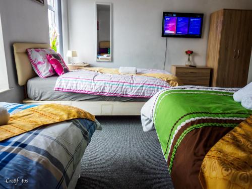 bucknall lodge family room 4 hanley