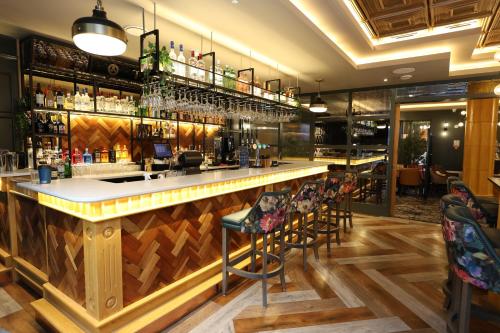 the maiden city hotel