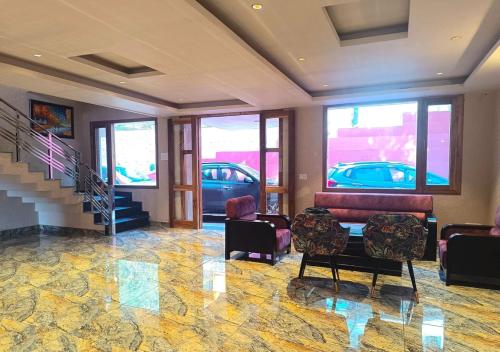 New Armadale Nainital,,3 star