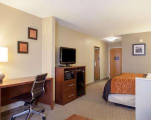 quality inn and suites i 40 east