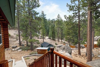 lakeview lodge