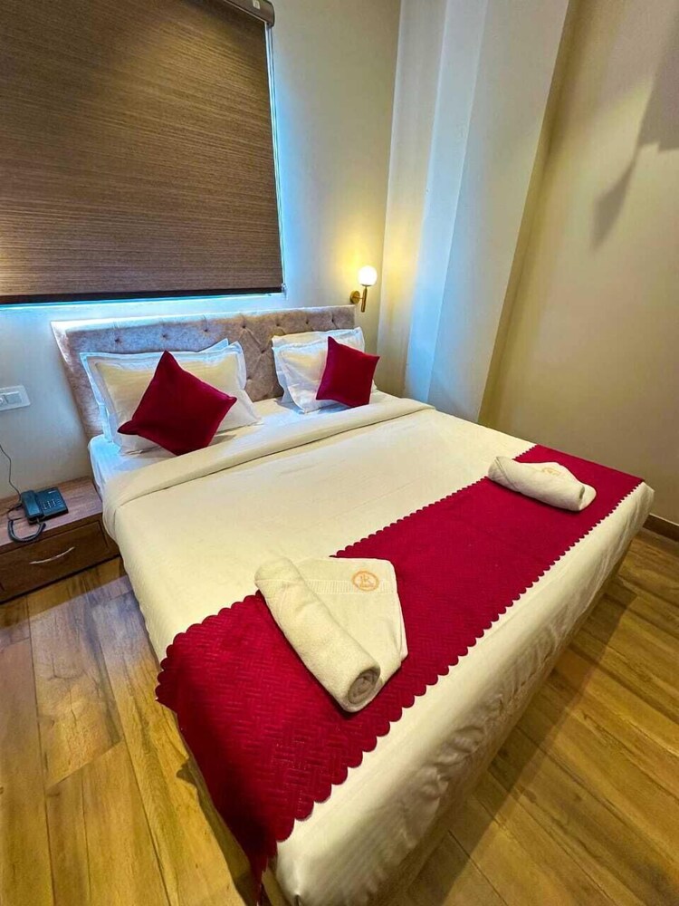 hotel rk heights