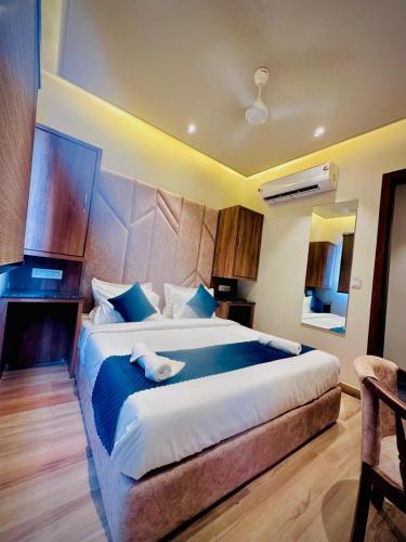 hotel rk heights