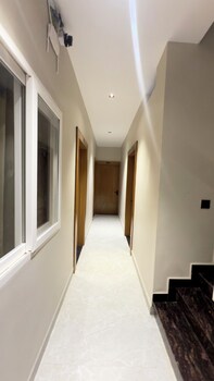 Hotel Hari Sajan,,2 star