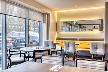 premier inn abingdon a34