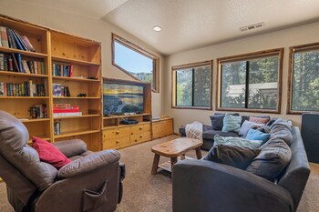 moonridge retreat