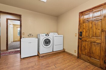 moonridge retreat