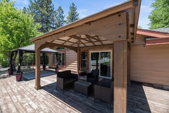 moonridge retreat