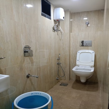 hotel tanvi marol
