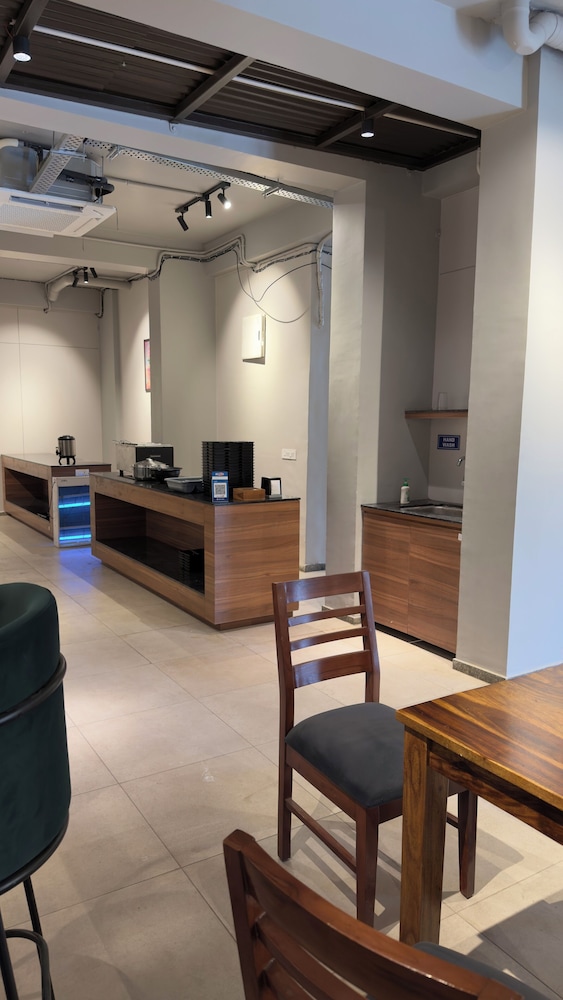 ashadeep rainbow studios