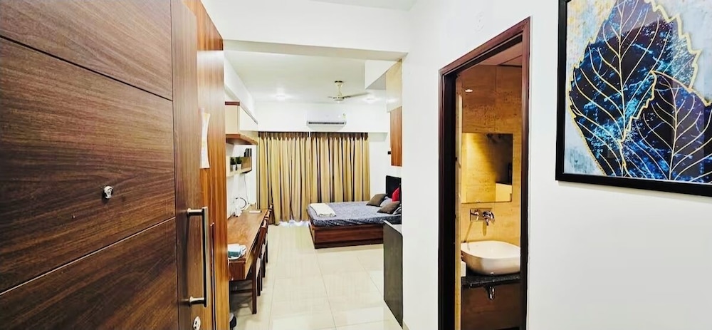 ashadeep rainbow studios