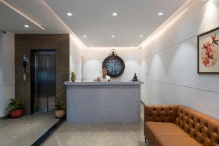 staybird azure suites business hotel