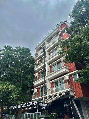 staybird azure suites business hotel