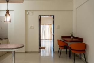 staybird azure suites business hotel