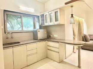 staybird azure suites business hotel