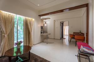 staybird azure suites business hotel