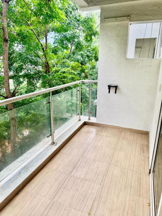 staybird azure suites business hotel