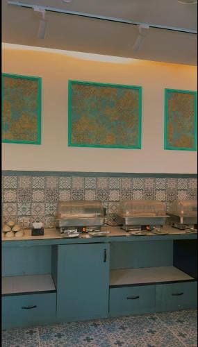 staybird azure suites business hotel