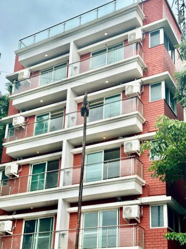 staybird azure suites business hotel