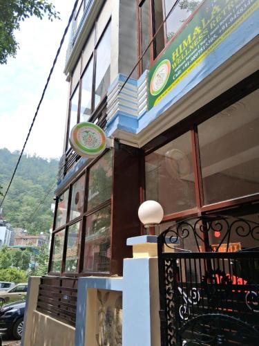 himalayan wellness retreats