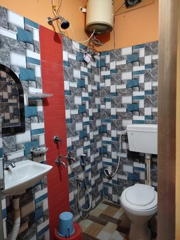 deteex hotel baluchar