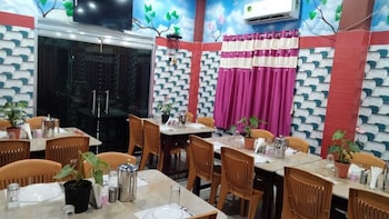 deteex hotel baluchar