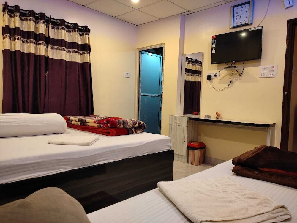 deteex hotel baluchar