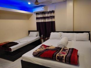 deteex hotel baluchar