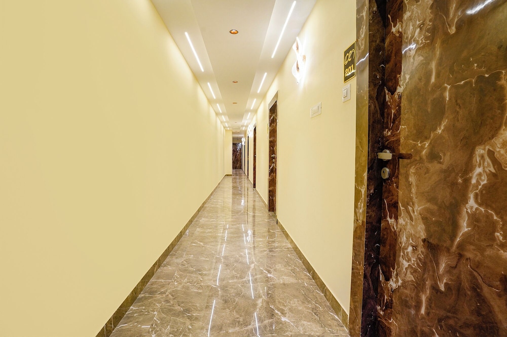 crystal by glitz hotels