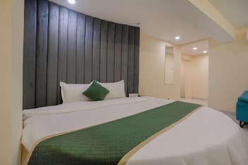 crystal by glitz hotels