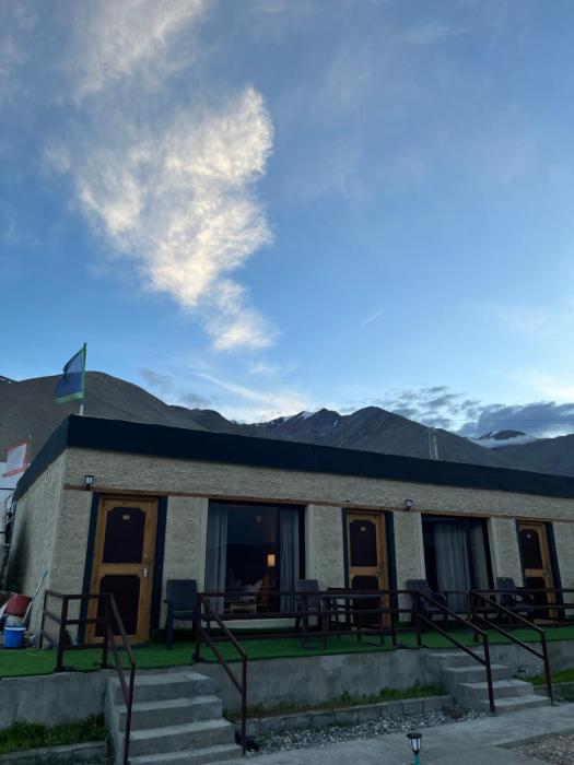 mystic pangong