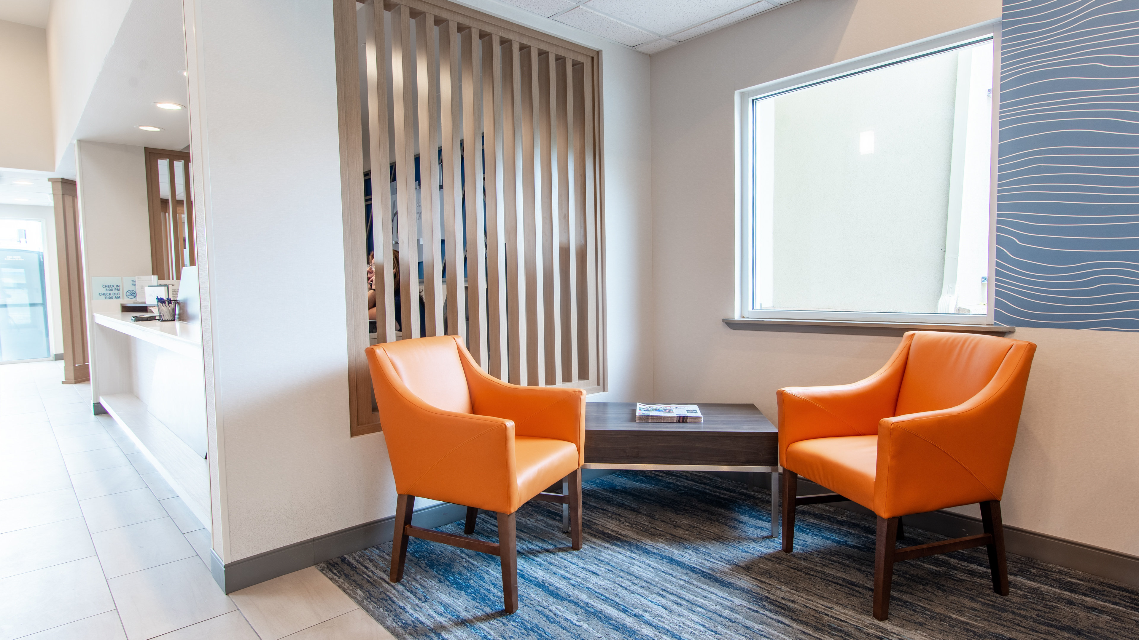 holiday inn express oakdale by ihg