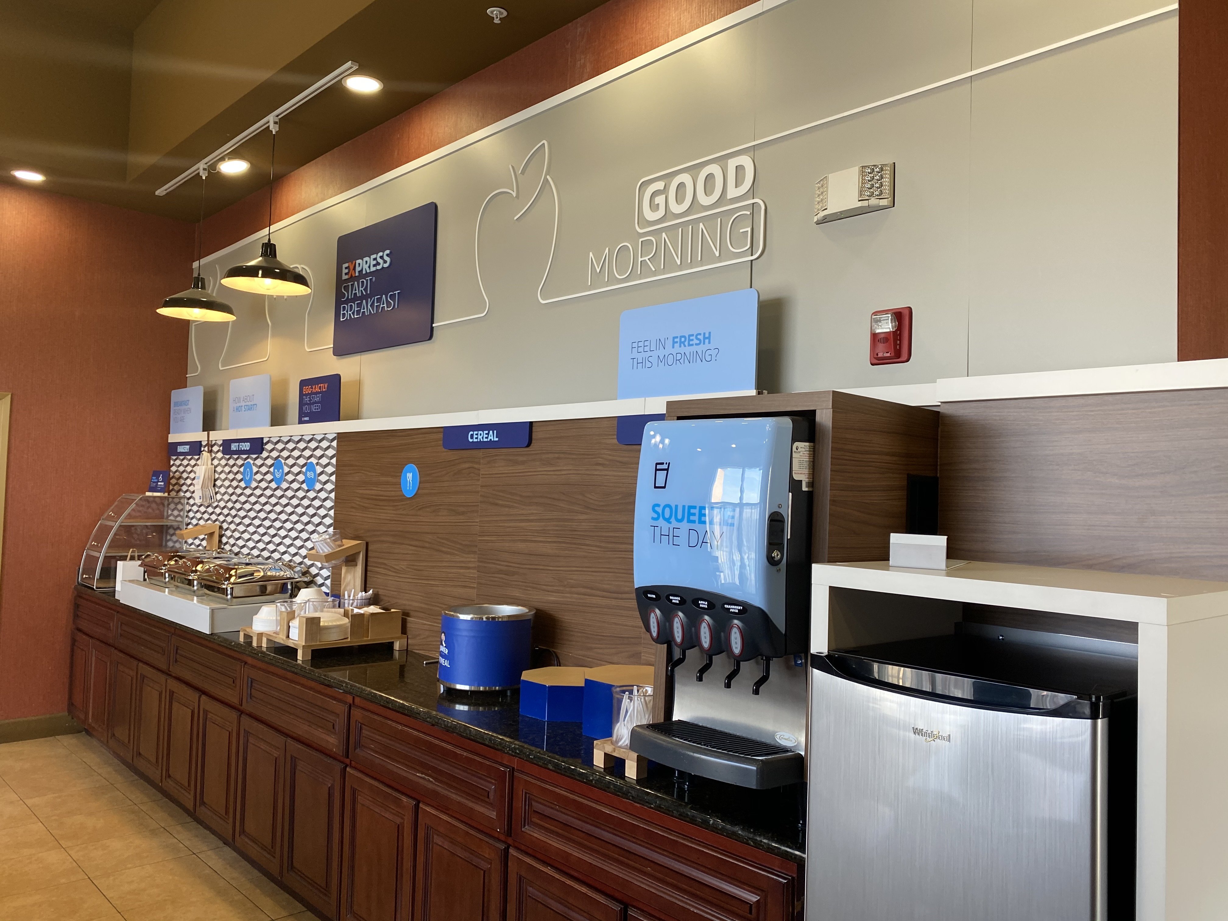 holiday inn express oakdale by ihg