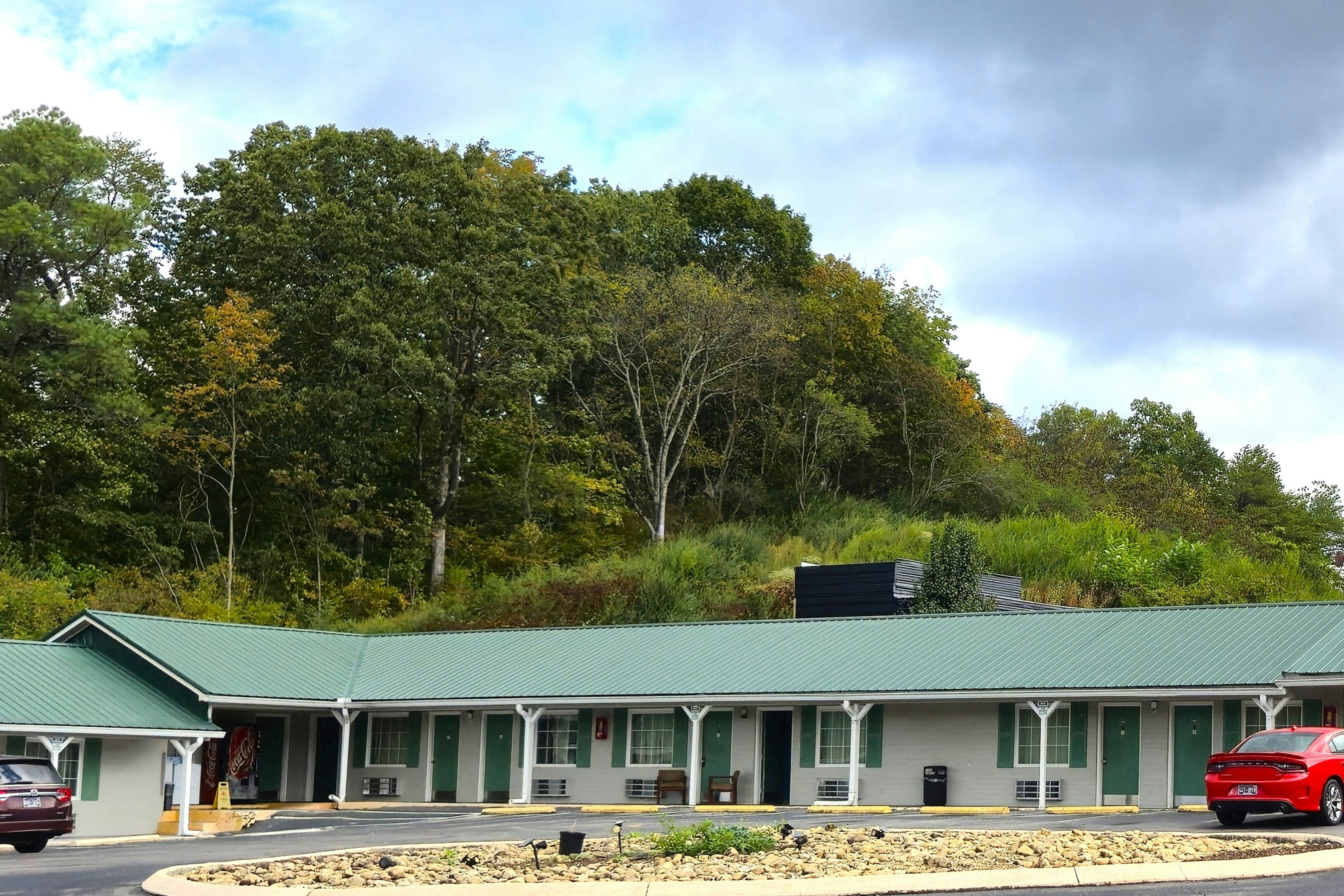 holiday motel by belvilla cleveland tn
