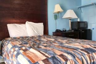 holiday motel by belvilla cleveland tn