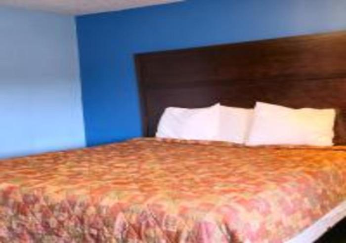 holiday motel by belvilla cleveland tn