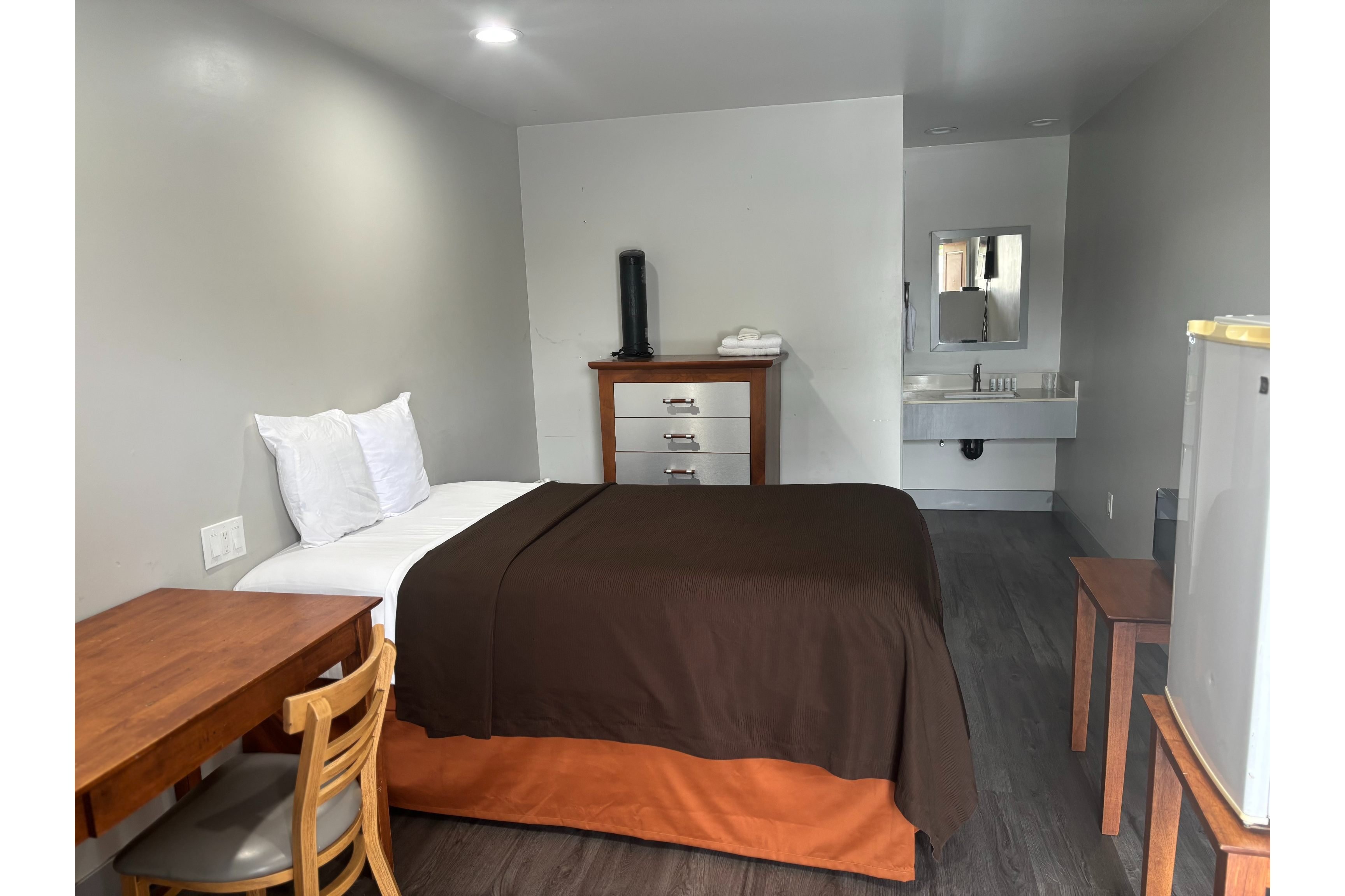 6 rivers motel