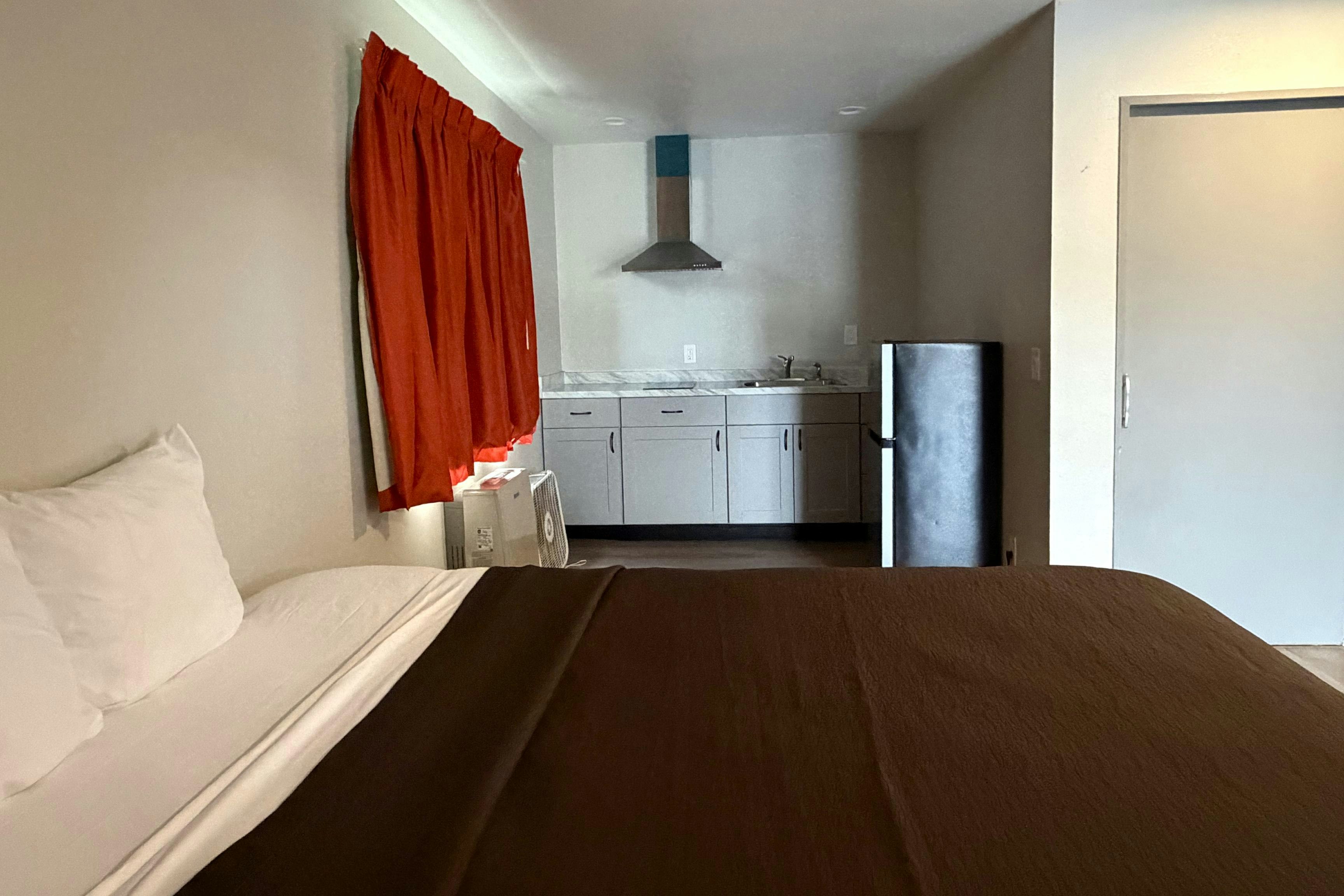 6 rivers motel