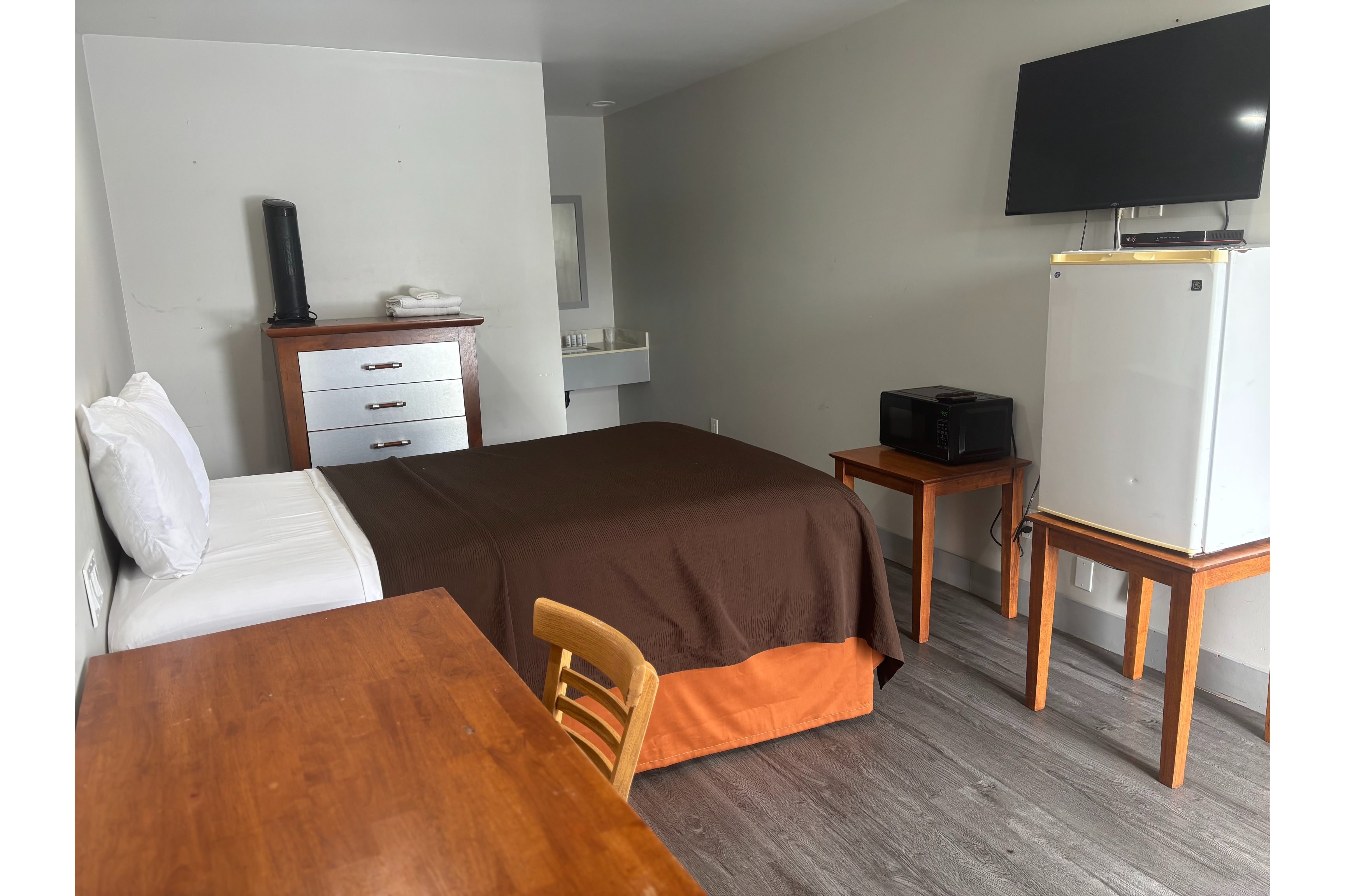 6 rivers motel
