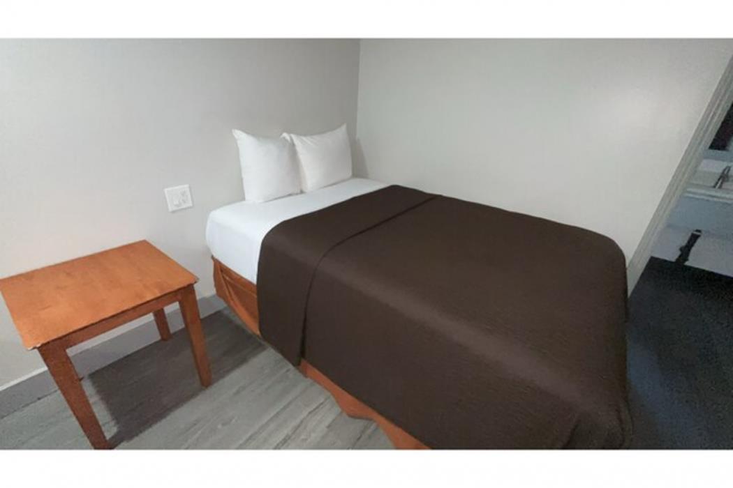 6 rivers motel