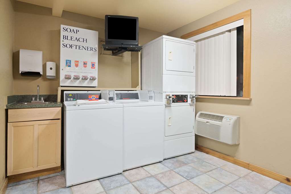 super 8 by wyndham billings