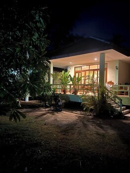 green heaven bungalows
