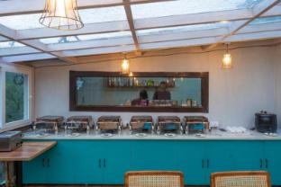 excel hotels and resorts mall road nainital