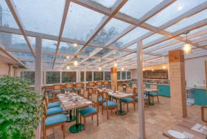 excel hotels and resorts mall road nainital
