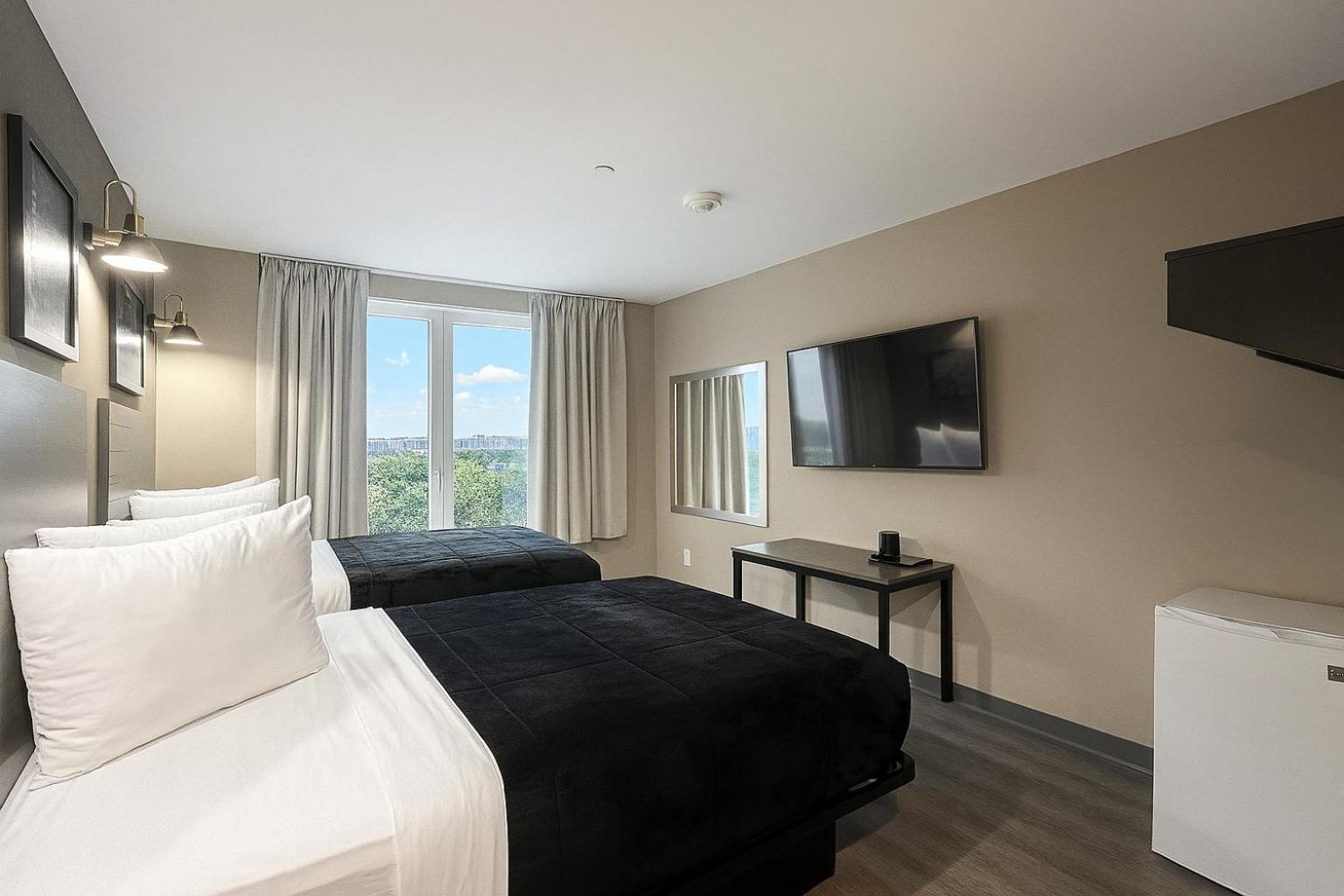 liv hotel bronx
