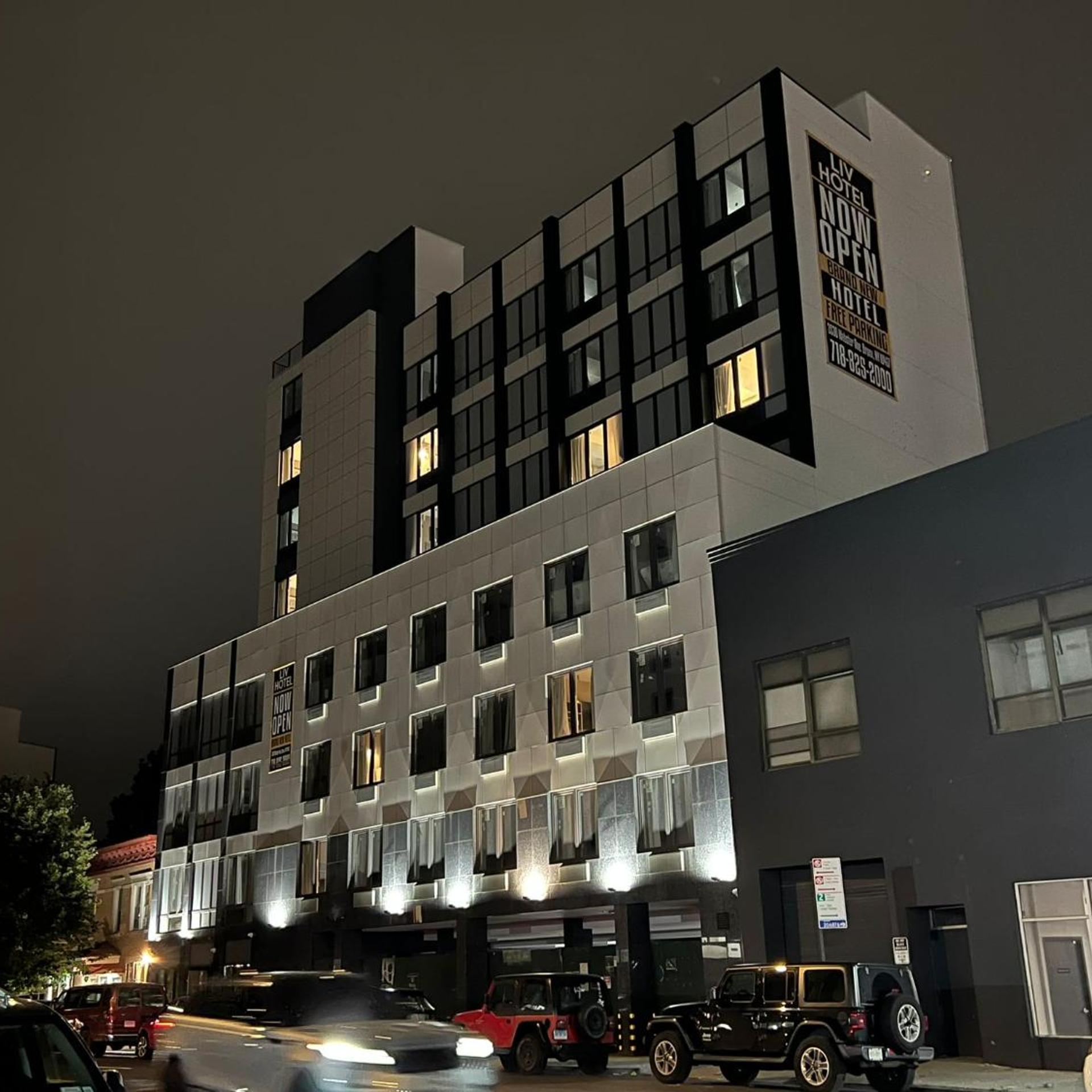 liv hotel bronx