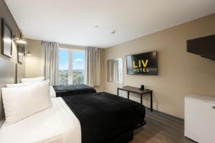 liv hotel bronx