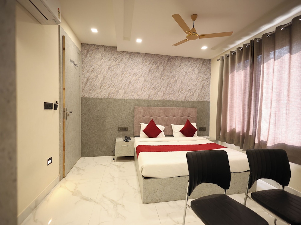 hotel prince residency