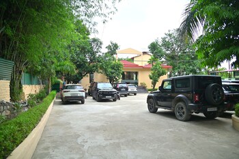 chiraiya resort and hotels