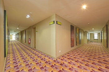 Collection O Melaka Near Dataran Pahlawan Formerly Ideals Hotel,,3 star